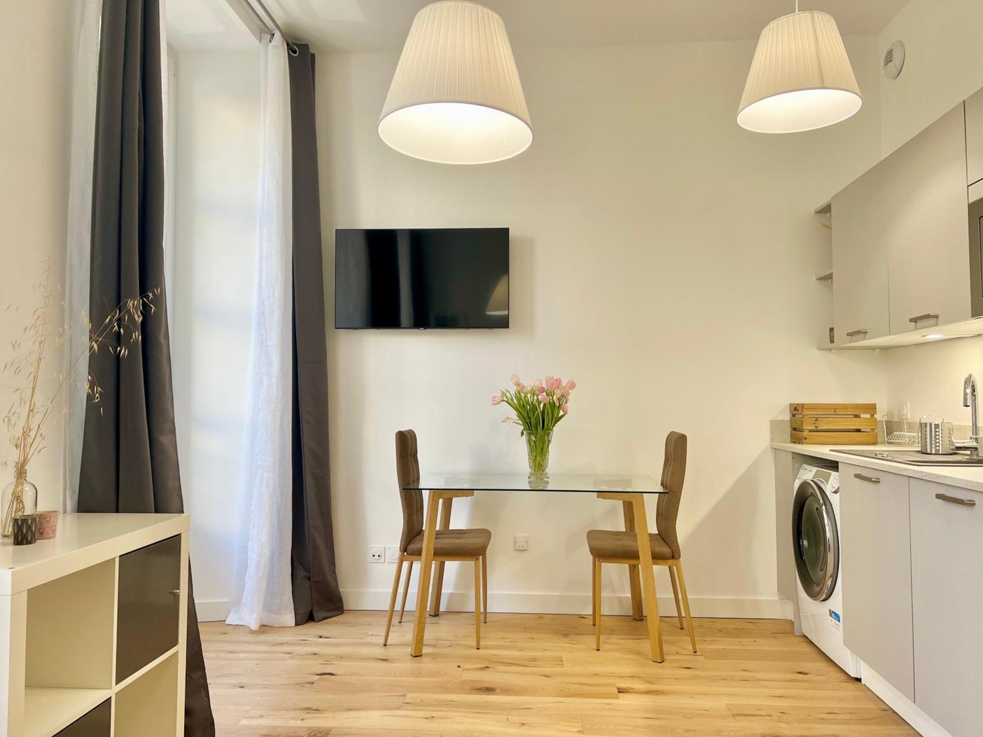Confortable Central Studio To Discover Nice Exterior foto